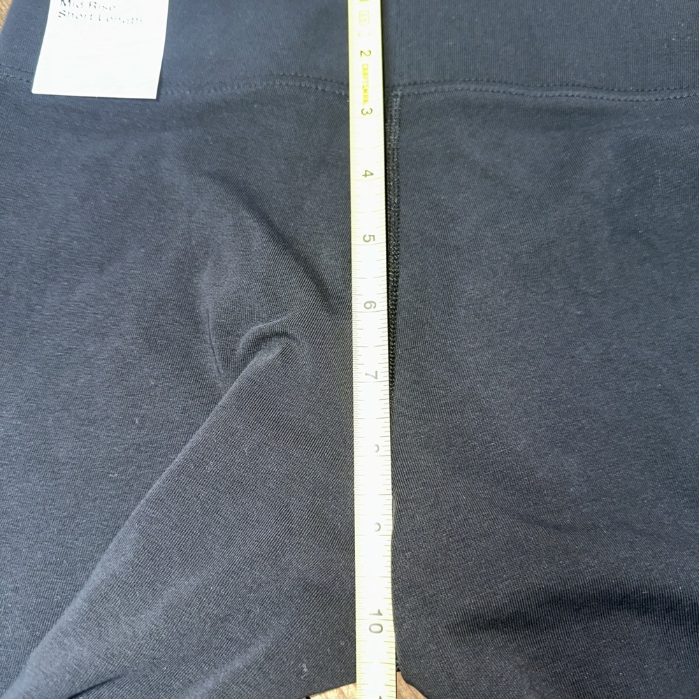 Nike‎ Tight Fit Mid Rise Short Length Women's Shorts Florida Gators - Picture 8 of 9